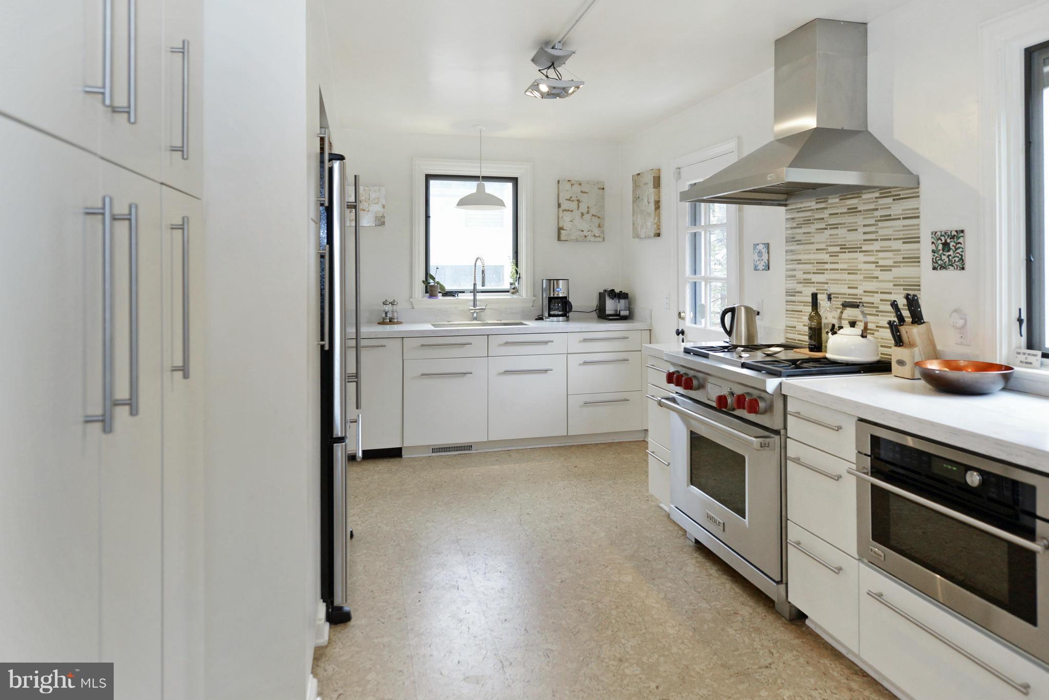 4506 Dalton Road Chevy Chase, MD 20815 - Photo 10 of 26 Kitchen