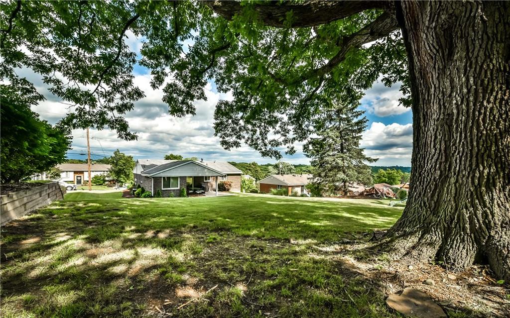 704 Flint Road Allison Park, PA 15101 - Photo 19 of 24 Look at this Yard!