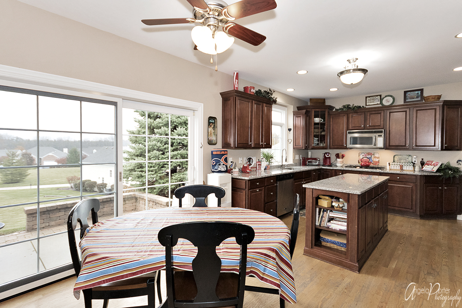 4231 Weatherstone Road Crystal Lake, IL 60014 - Photo 7 of 29 Gallery Image 7