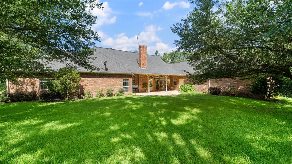 875 Arnold Paul Road Canton, TX 75103 - Photo 25 of 32 a front view of house with yard and green space