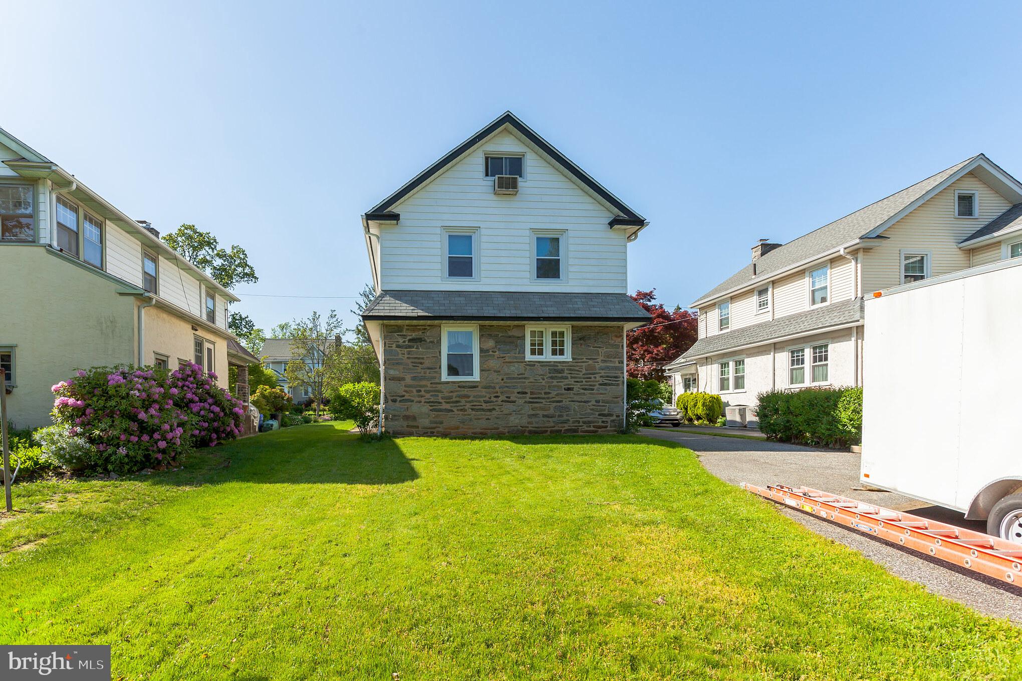 33 East Clearfield Road Havertown, PA 19083 - Photo 4 of 43