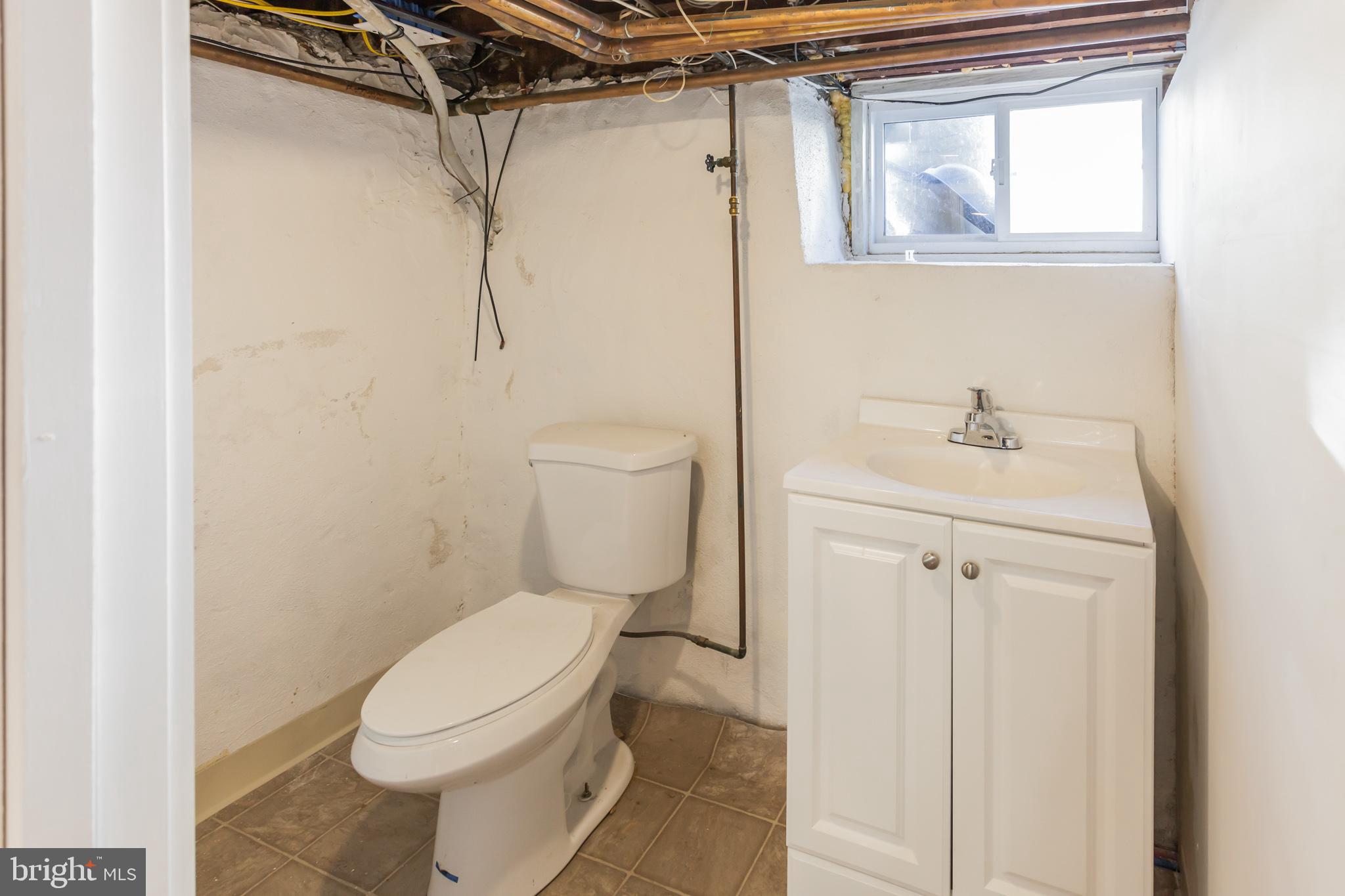 33 East Clearfield Road Havertown, PA 19083 - Photo 31 of 43