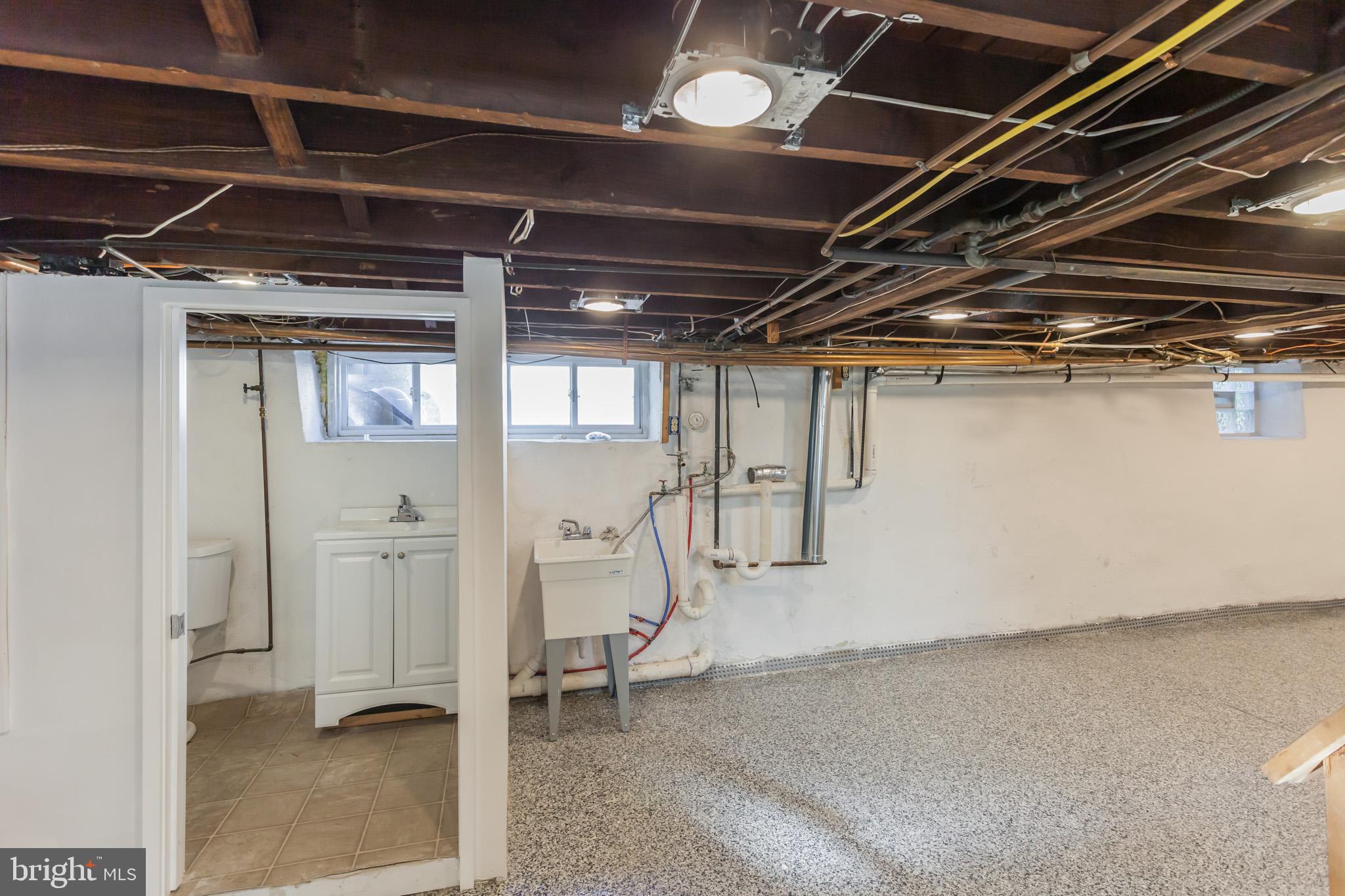 33 East Clearfield Road Havertown, PA 19083 - Photo 32 of 43