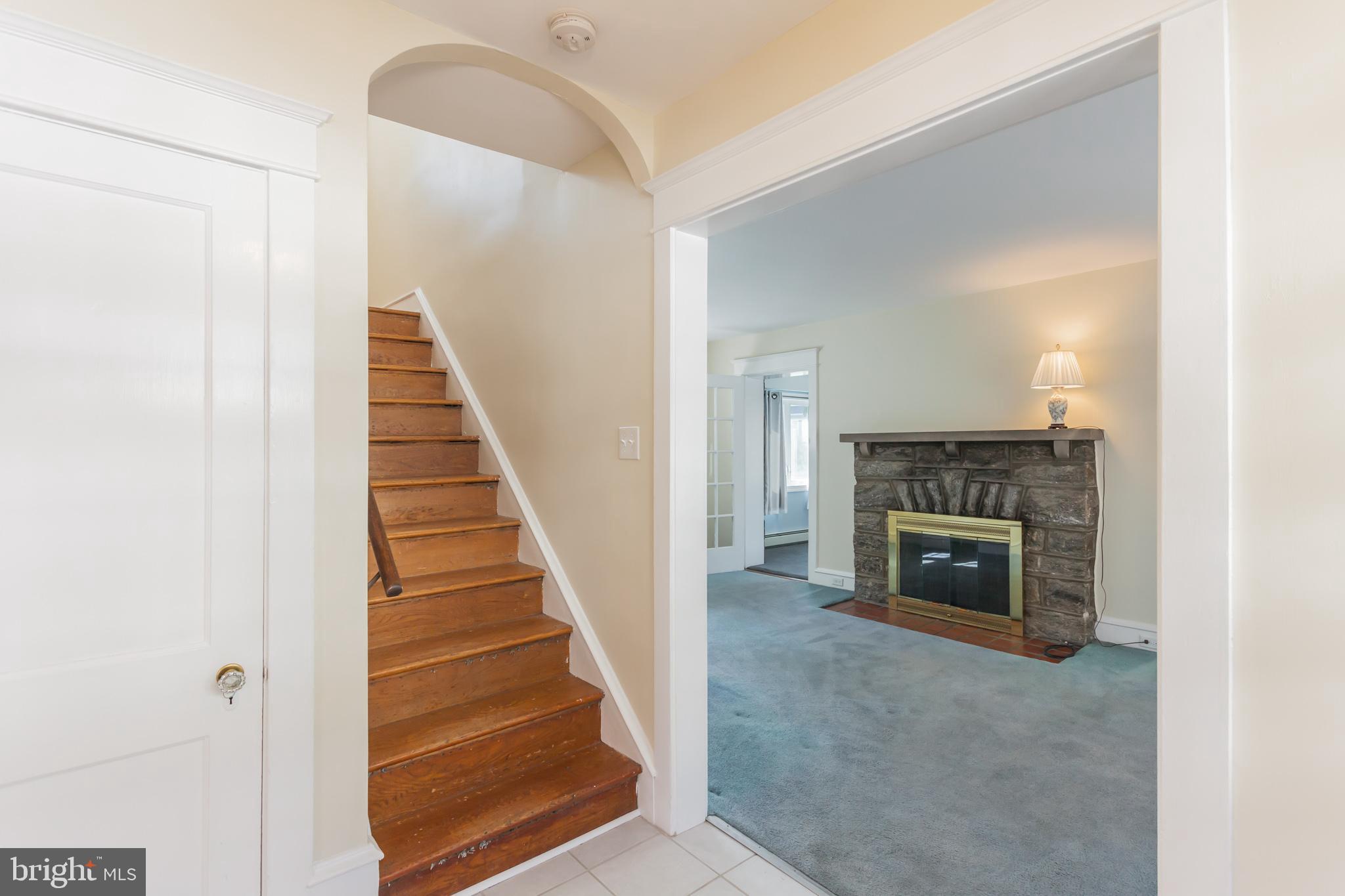 33 East Clearfield Road Havertown, PA 19083 - Photo 8 of 43