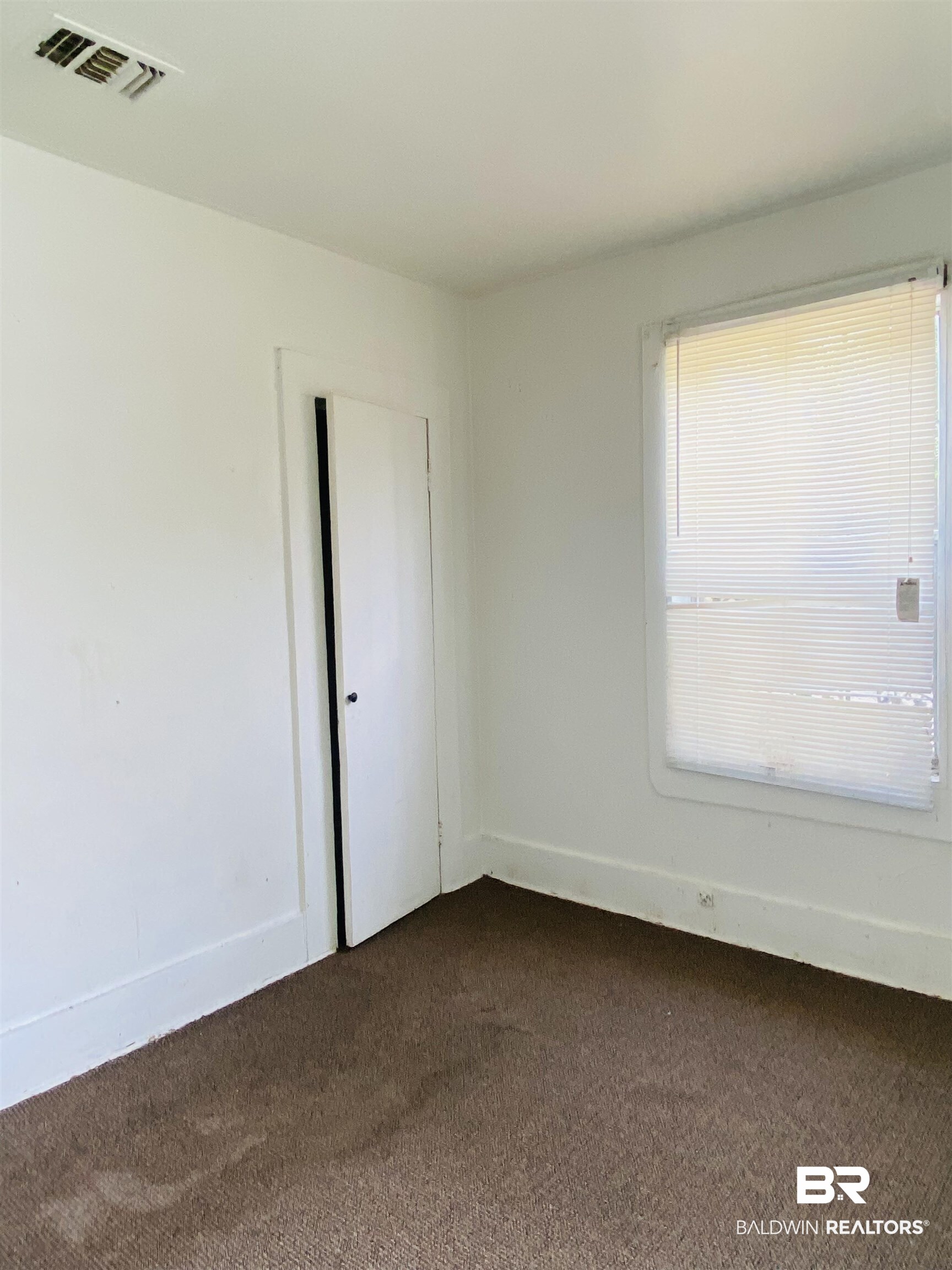 414 Irby Street Mobile, AL 36610 - Photo 12 of 15 Gallery Image 12