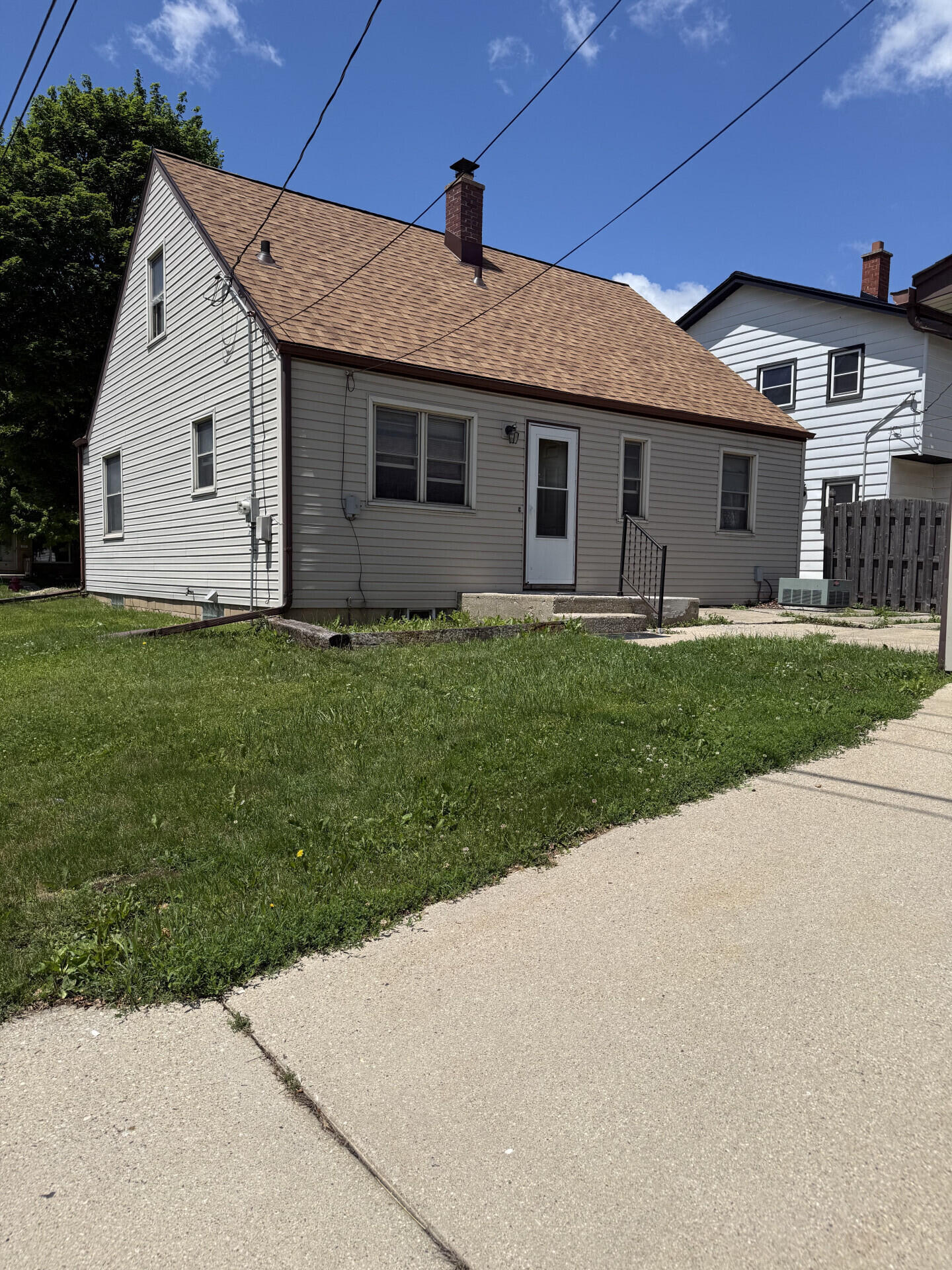 836 South 109th Street Milwaukee, WI 53214 - Photo 3 of 14 836S109thStreet_69713_3