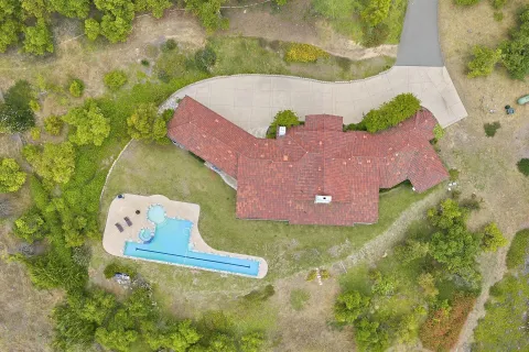 $1,755,000 | 10790 Castle Heights Drive, Valley Center, CA 92082