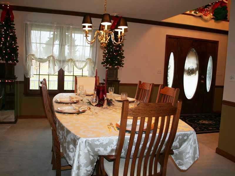 467 Wises Grove Road New Brighton, PA 15066 - Photo 14 of 19 Dining Room. Another view of Dining Room as you enter from the kitchen area. 2-story foyer with lead glass door and sidelights add to the home s wonderful feel.