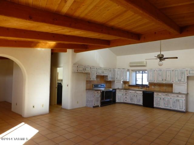 4777 East Perry Road Dragoon, AZ 85609 - Photo 7 of 31
