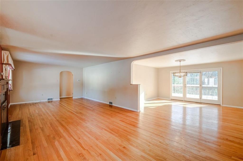210 Crestmont Road Pittsburgh, PA 15237 - Photo 3 of 24 Wonderful and open living room/dining room floor plan. Huge Room sizes!