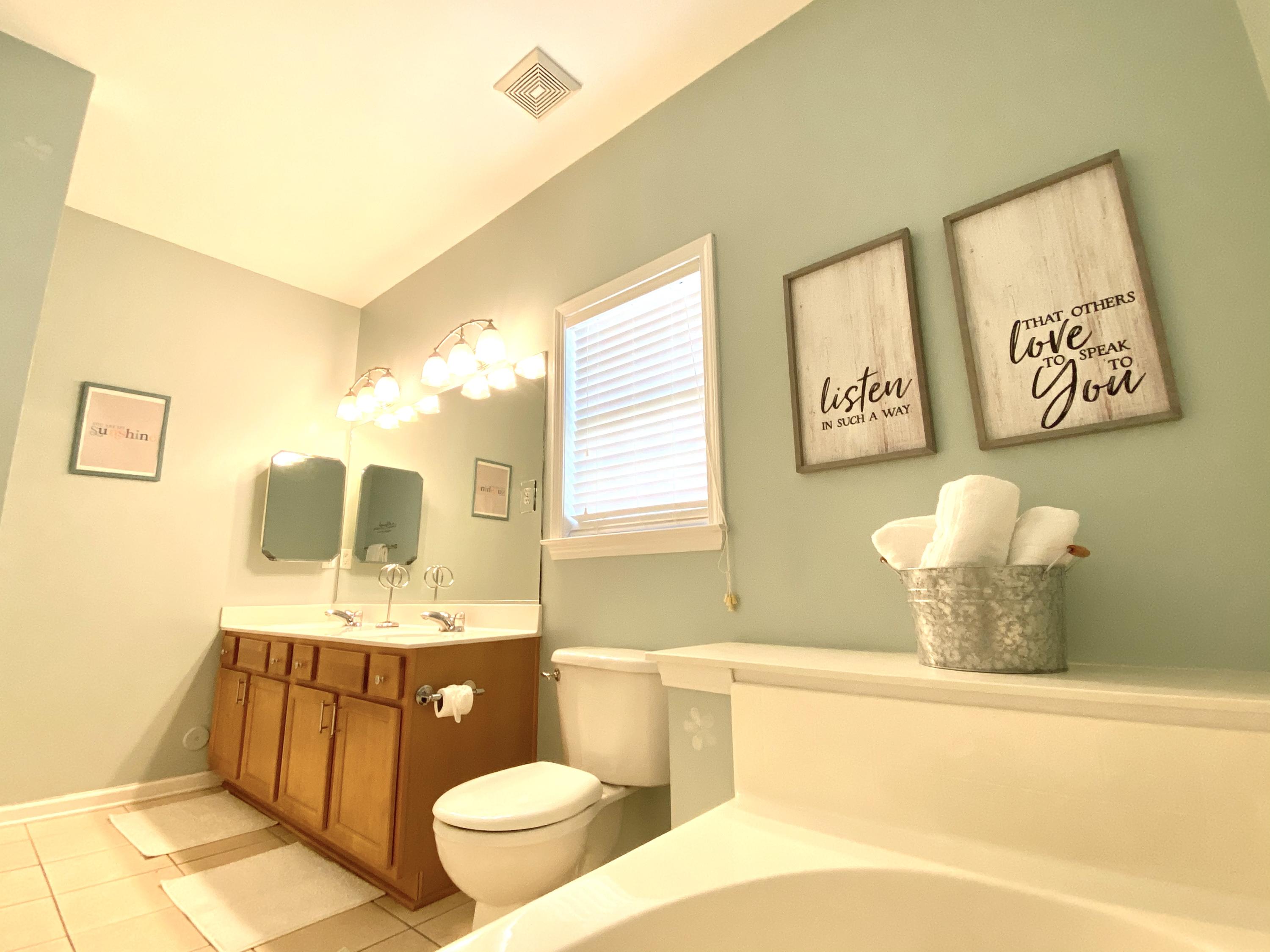 1512 St Stephens Way Hanahan, SC 29410 - Photo 19 of 27 F791636D-21D4-4177-A64D-6FC5BC0EA9E0