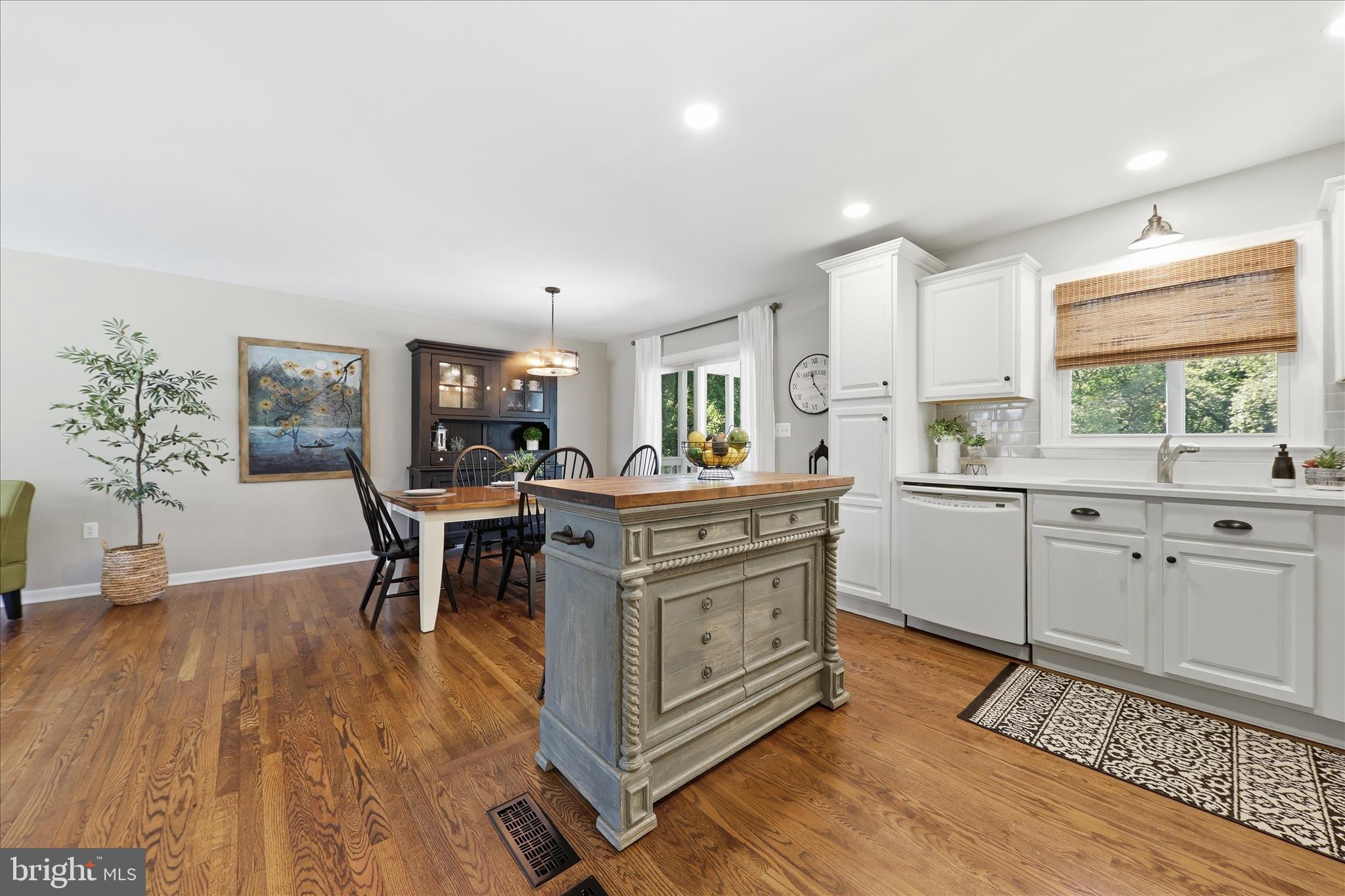 1339 Ava Road Severn, MD 21144 - Photo 17 of 58 Kitchen
