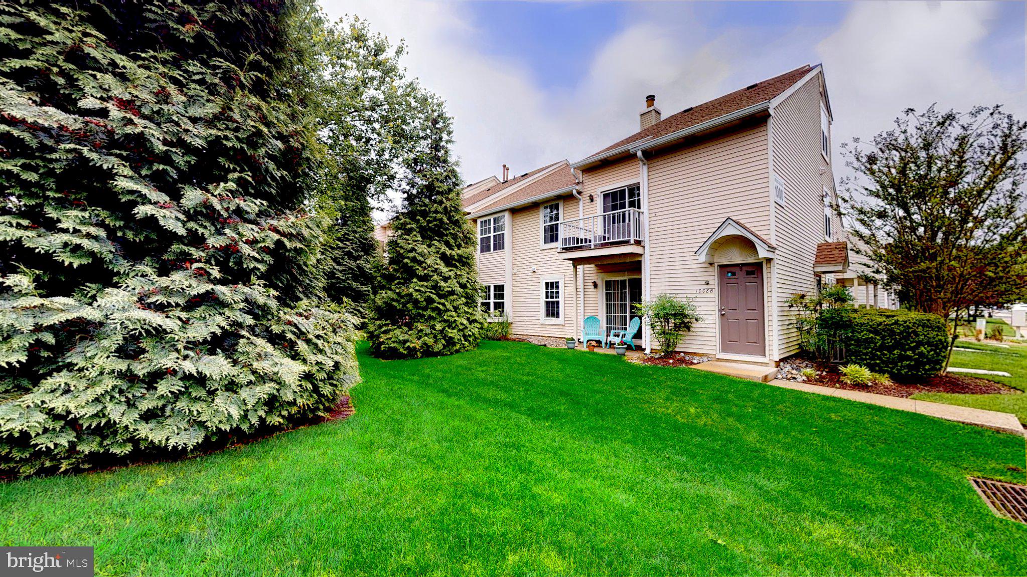 1008 B Ralston Drive Mount Laurel, NJ 08054 - Photo 28 of 29 a front view of a house with a garden
