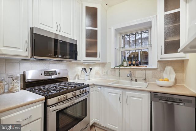 $795,000 | 2232 12th Place Northwest, Washington, DC 20009