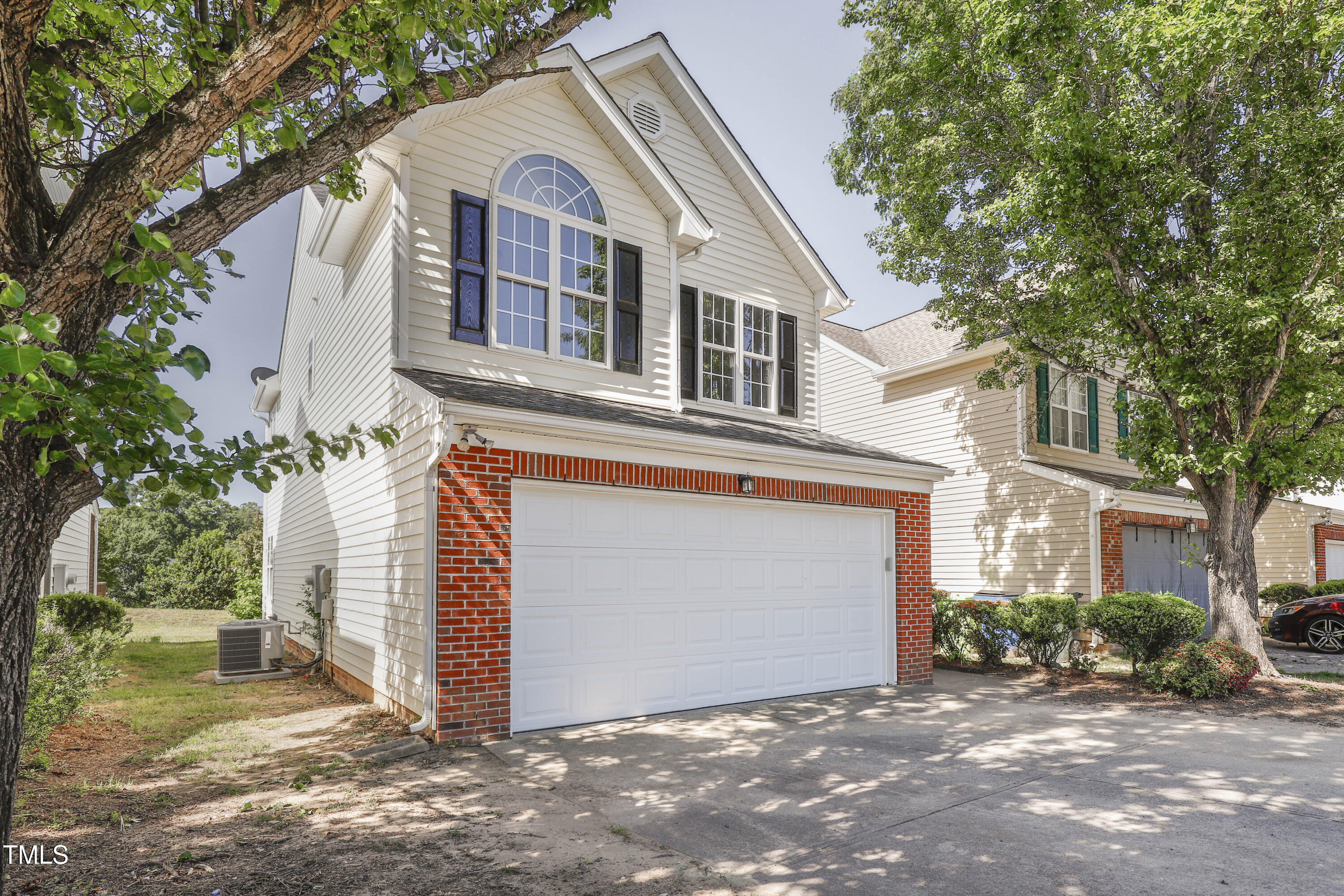 5456 Grand Traverse Drive Raleigh, NC 27604 - Photo 2 of 37 3