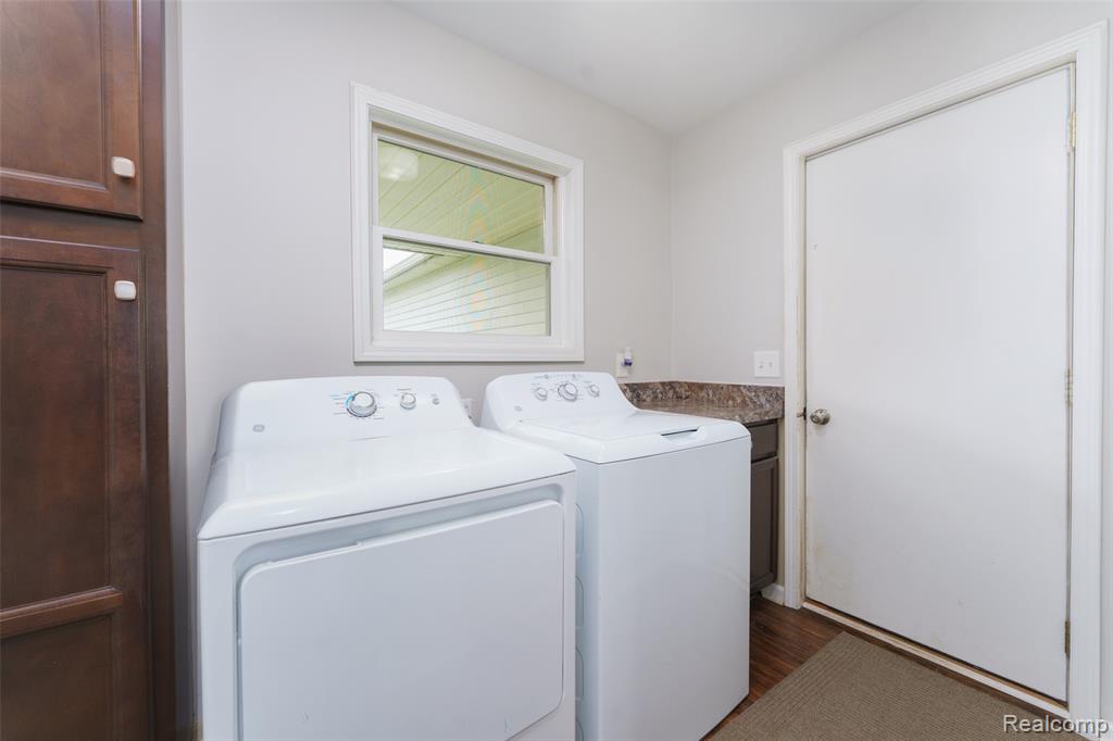 10488 West Grand River Road Fowlerville, MI 48836 - Photo 10 of 34