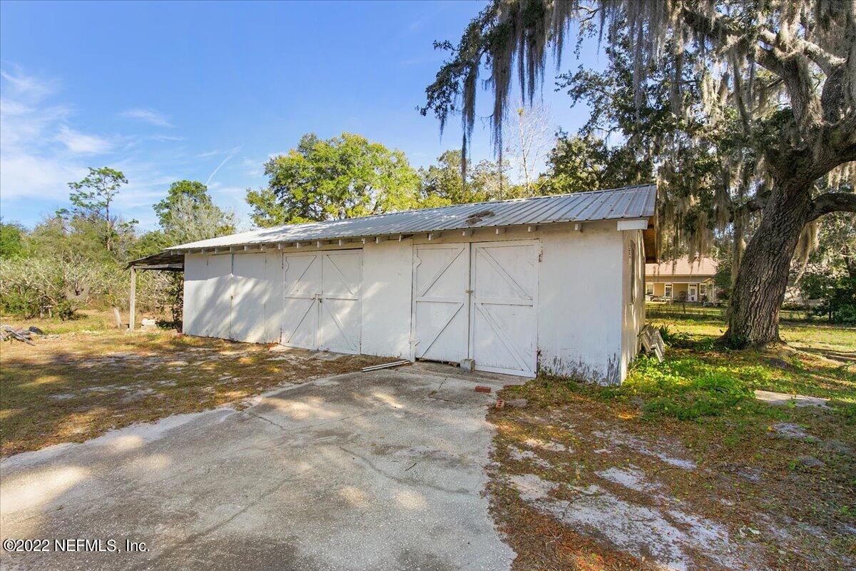 1939 Orange Picker Road Jacksonville, FL 32223 - Photo 28 of 30 28-Barn