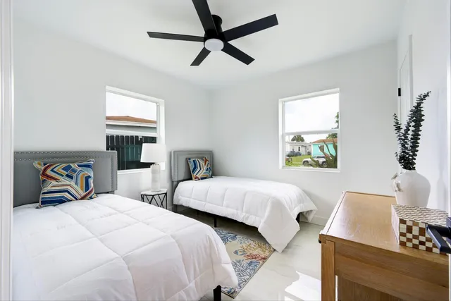 $399,000 | 1314 South B Street, Lake Worth Beach, FL 33460