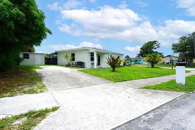 $399,000 | 1314 South B Street, Lake Worth Beach, FL 33460