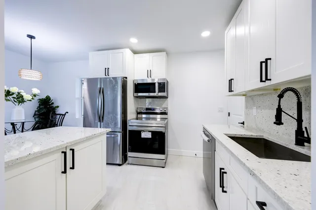 $399,000 | 1314 South B Street, Lake Worth Beach, FL 33460