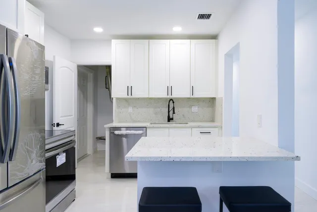 $399,000 | 1314 South B Street, Lake Worth Beach, FL 33460