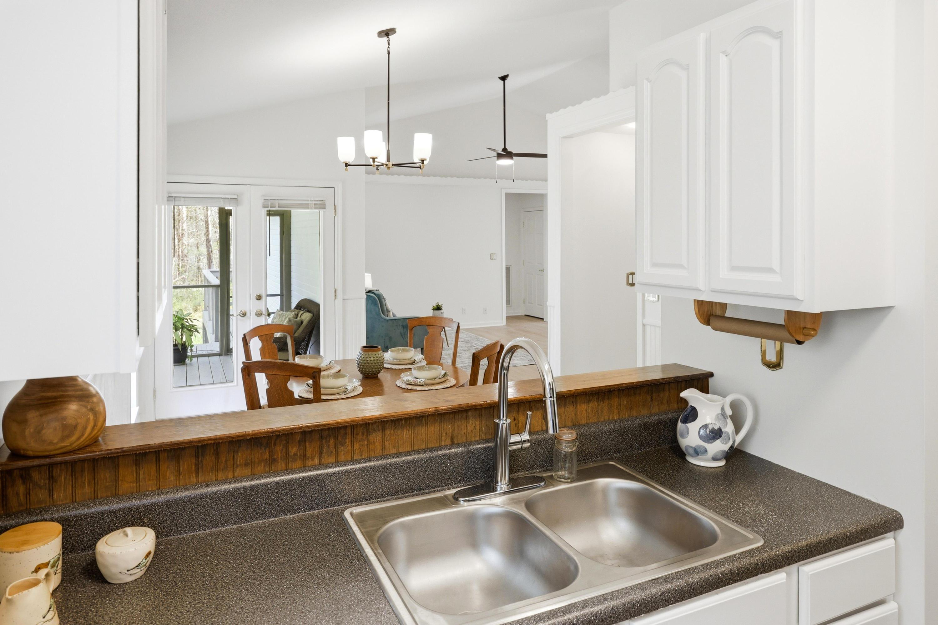 1544 Lamontville Road Decatur, TN 37322 - Photo 17 of 31 Kitchen