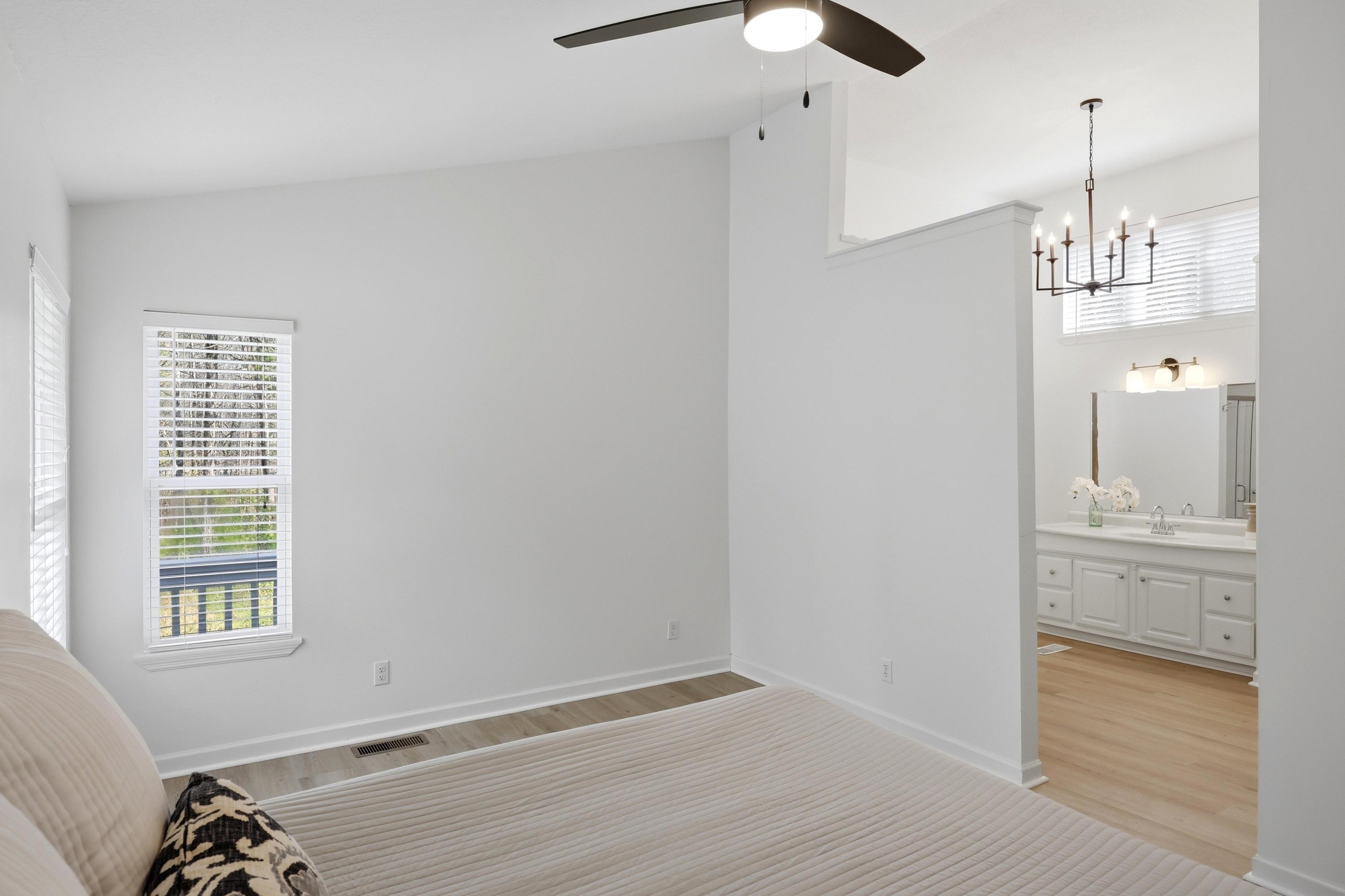 1544 Lamontville Road Decatur, TN 37322 - Photo 22 of 31 Primary Suite on Main level