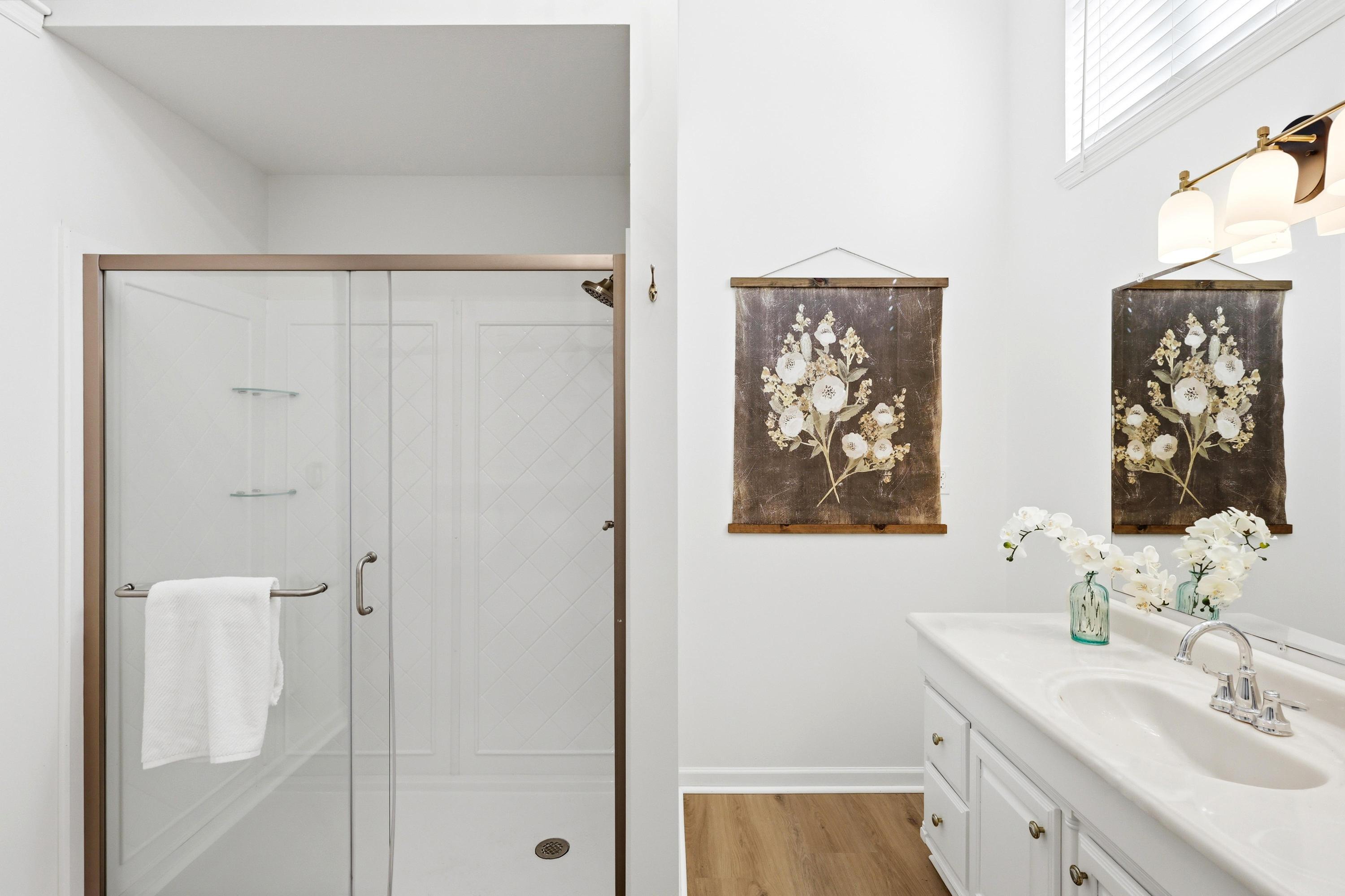 1544 Lamontville Road Decatur, TN 37322 - Photo 25 of 31 New shower