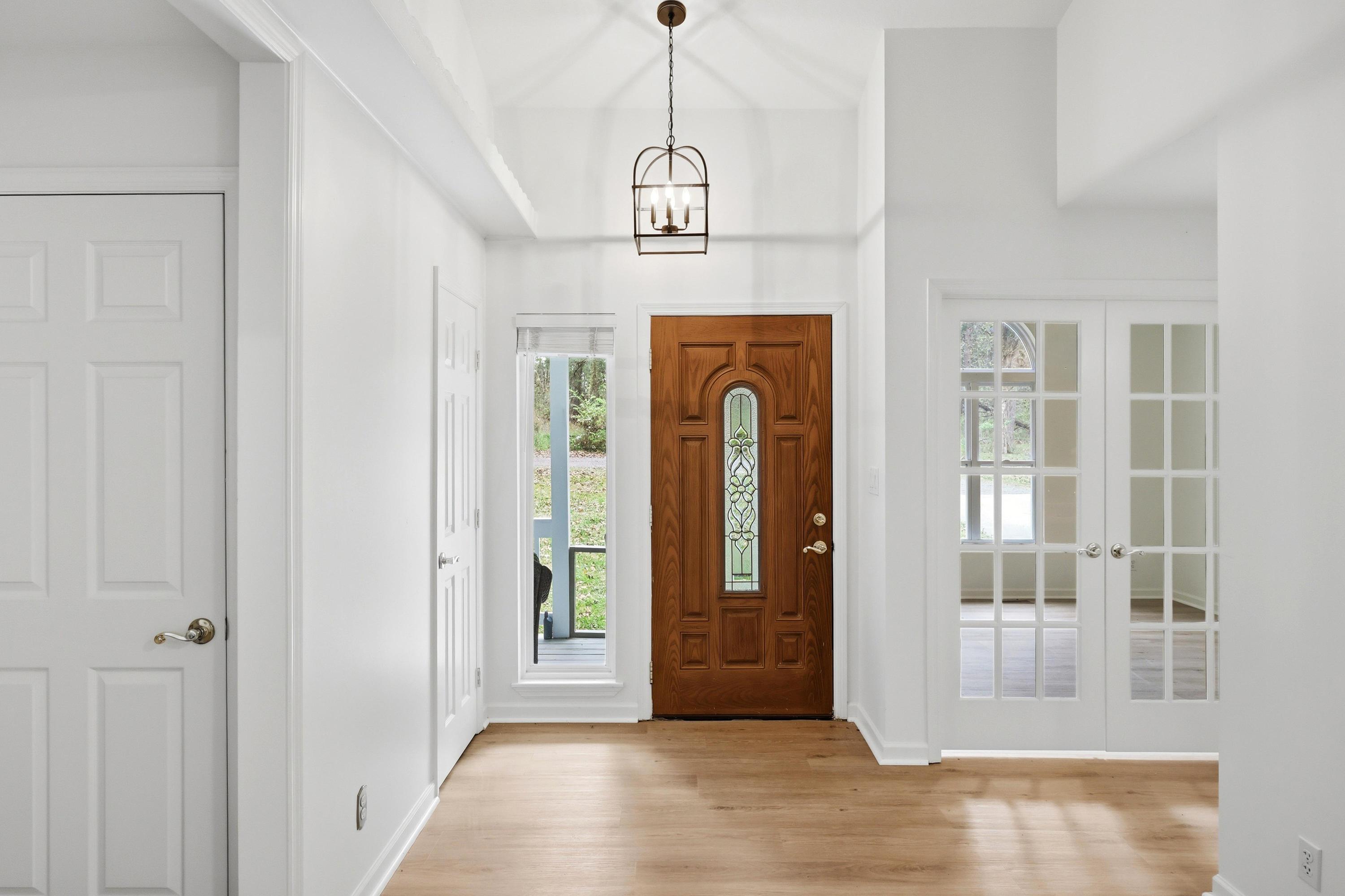 1544 Lamontville Road Decatur, TN 37322 - Photo 8 of 31 Entrance