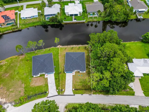 $2,800 | 573 Joy Haven Drive, Sebastian, FL 32958