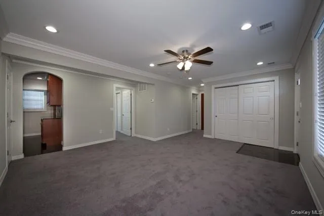 $2,695 | 100 Villa D'Est Drive, Unit C04, Coram, NY 11727