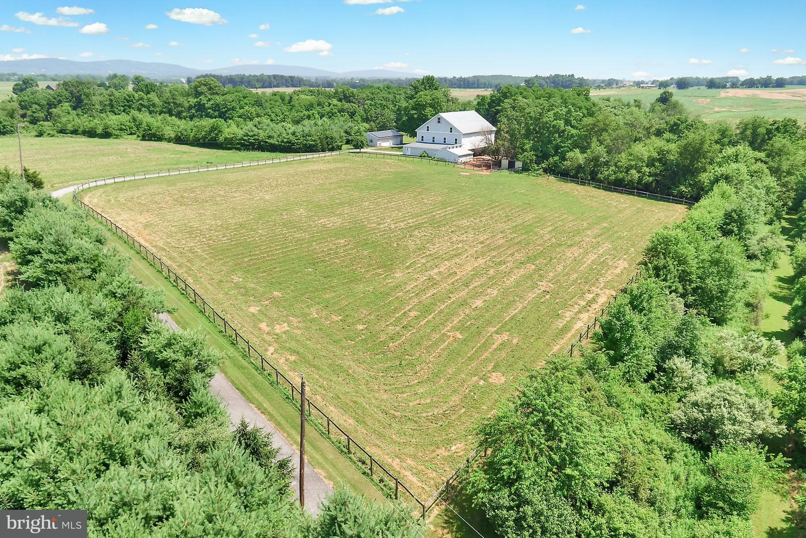 4571 Admire Road Thomasville, PA 17364 - Photo 1 of 55 Gallery Image 1