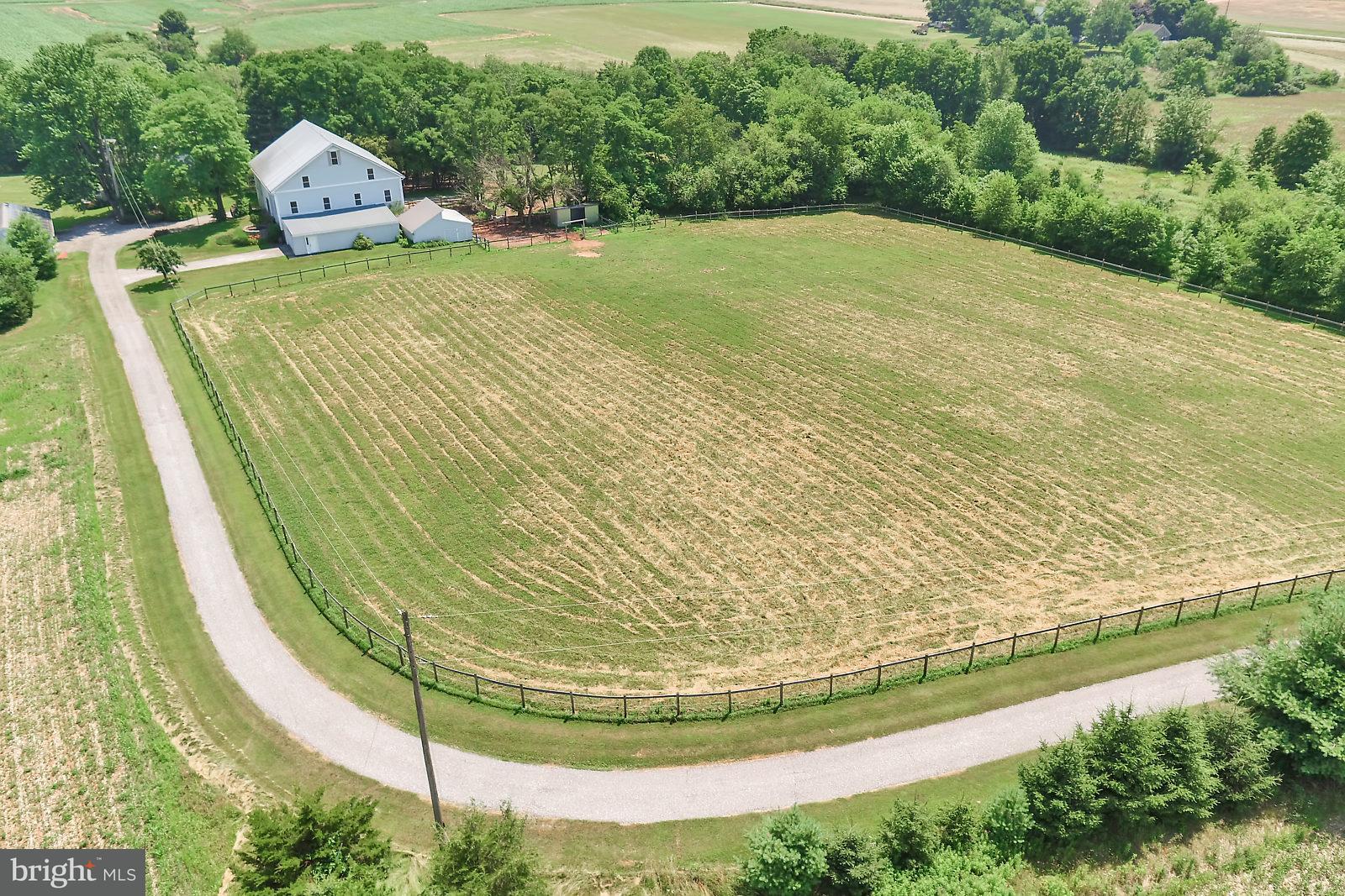 4571 Admire Road Thomasville, PA 17364 - Photo 2 of 55 Gallery Image 2