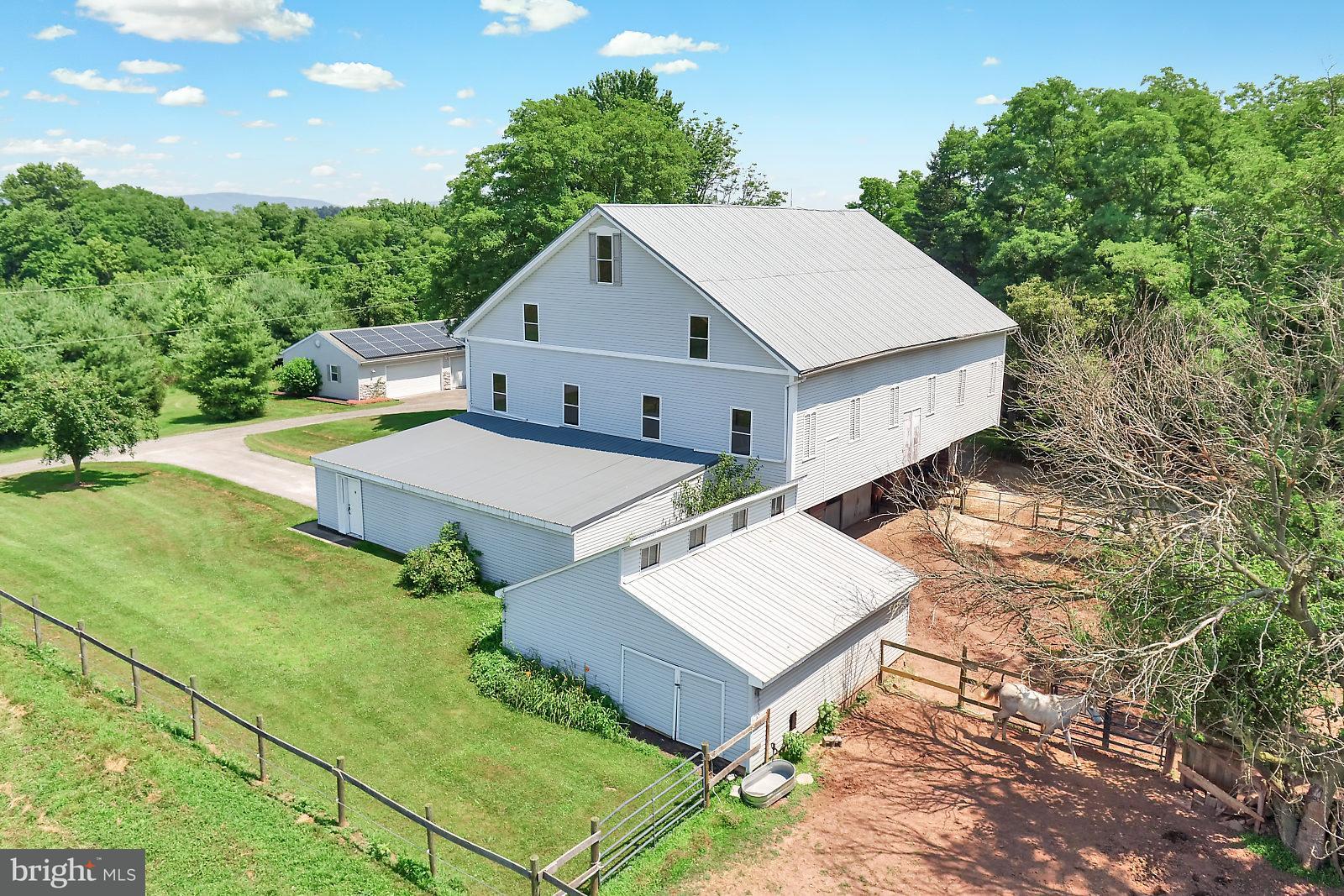 4571 Admire Road Thomasville, PA 17364 - Photo 5 of 55 Gallery Image 5