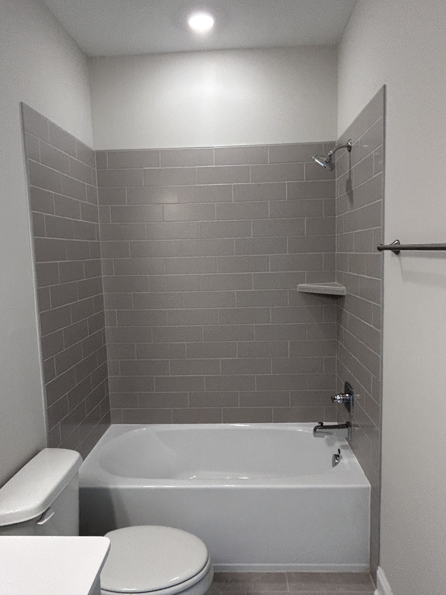 6502 Ripple Ridge Columbia, TN 38401 - Photo 35 of 52 a bathroom with a toilet and a bathtub