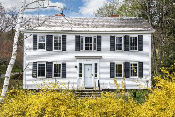 $650,000 | 75 Westminster W Road, Putney, VT 05346