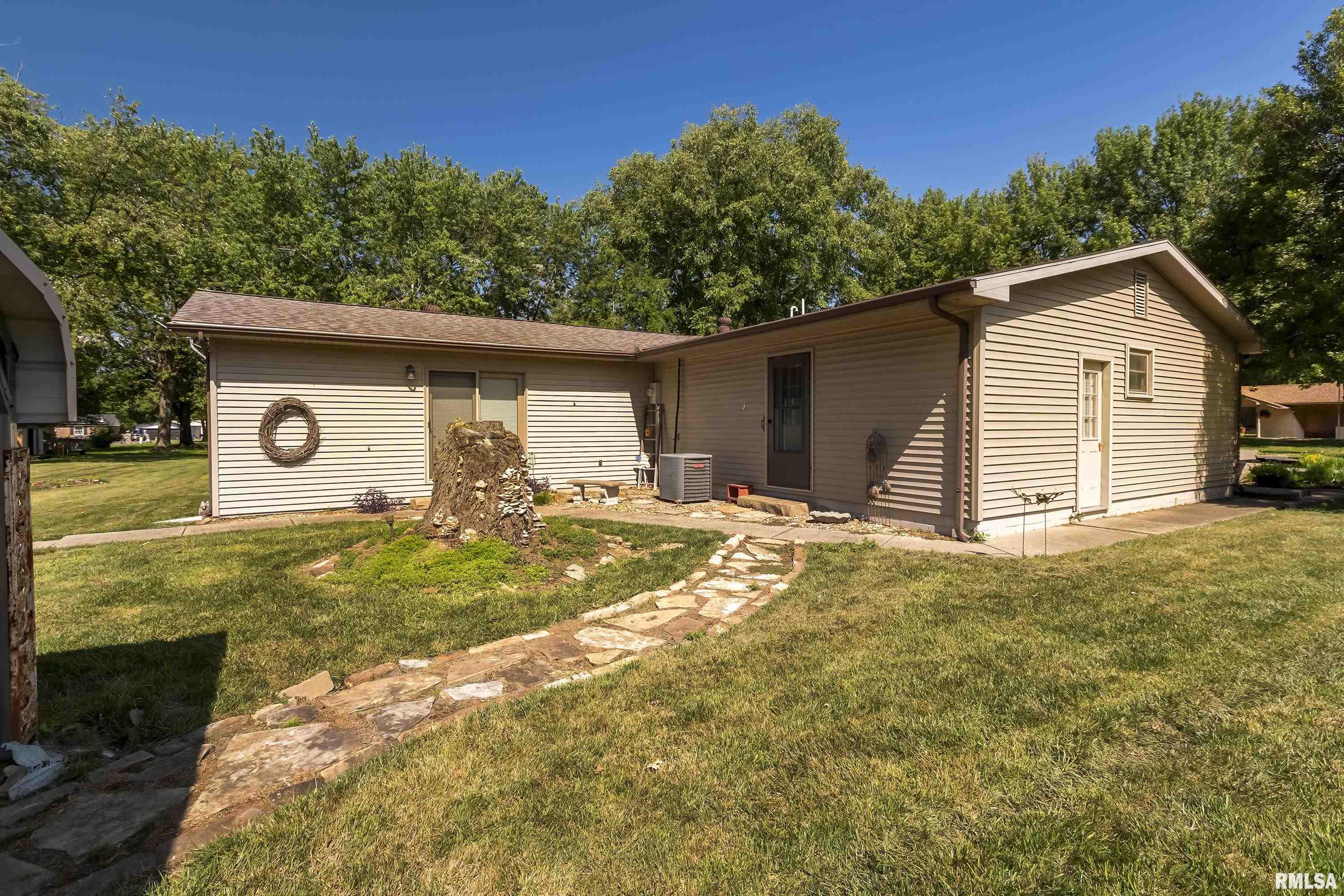 104 Philip Road Christopher, IL 62822 - Photo 25 of 31 Gallery Image 25