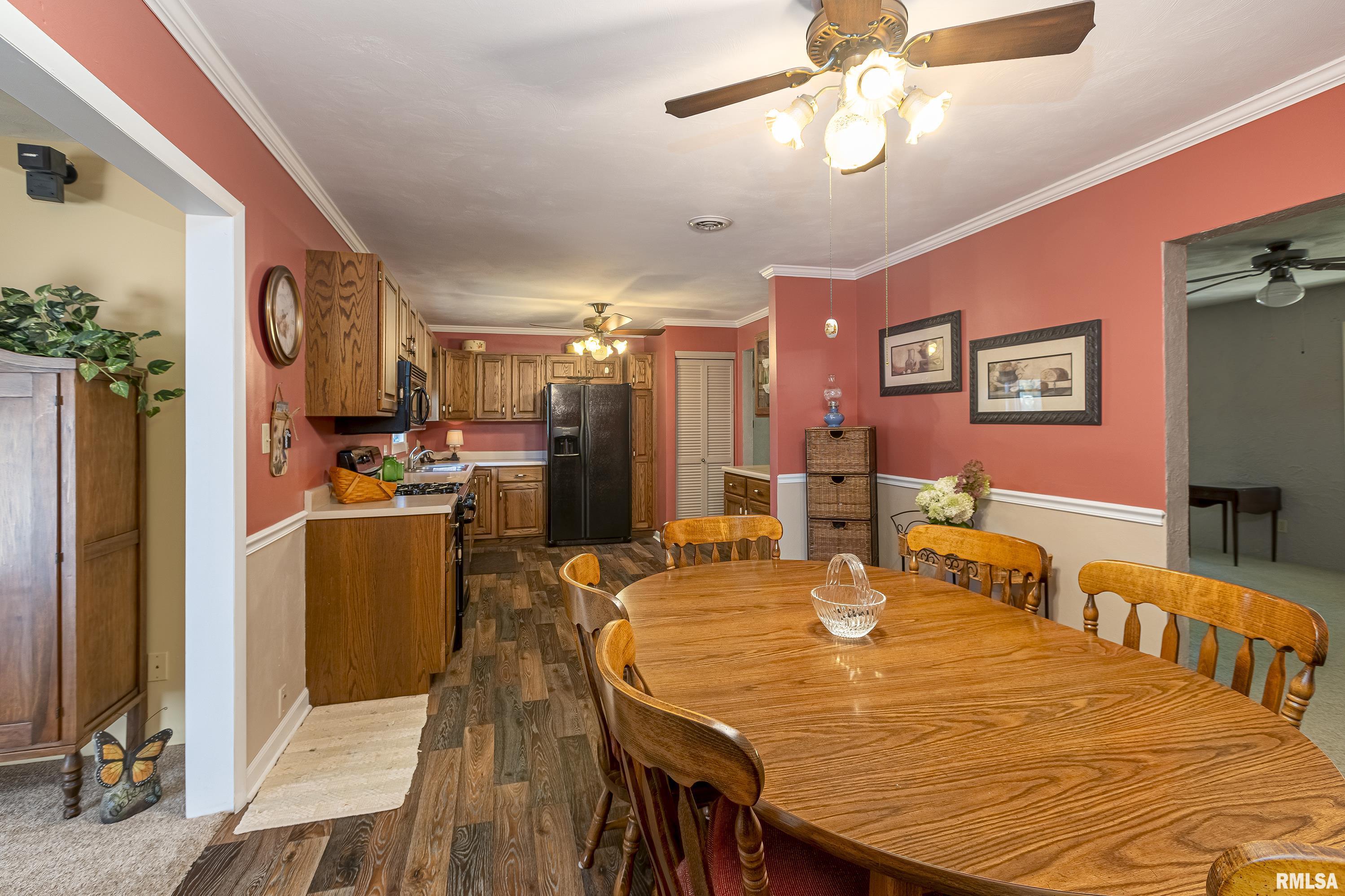 104 Philip Road Christopher, IL 62822 - Photo 8 of 31 Gallery Image 8