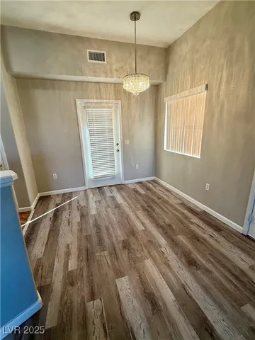 $1,600 | 10245 South Maryland Parkway, Unit 2213, Las Vegas, NV 89183