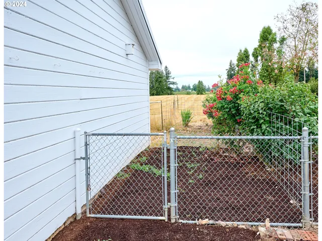 $1,475,000 | 29474 South S Highway, Canby, OR 97013