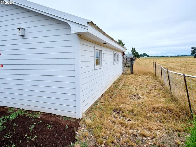 $1,475,000 | 29474 South S Highway, Canby, OR 97013