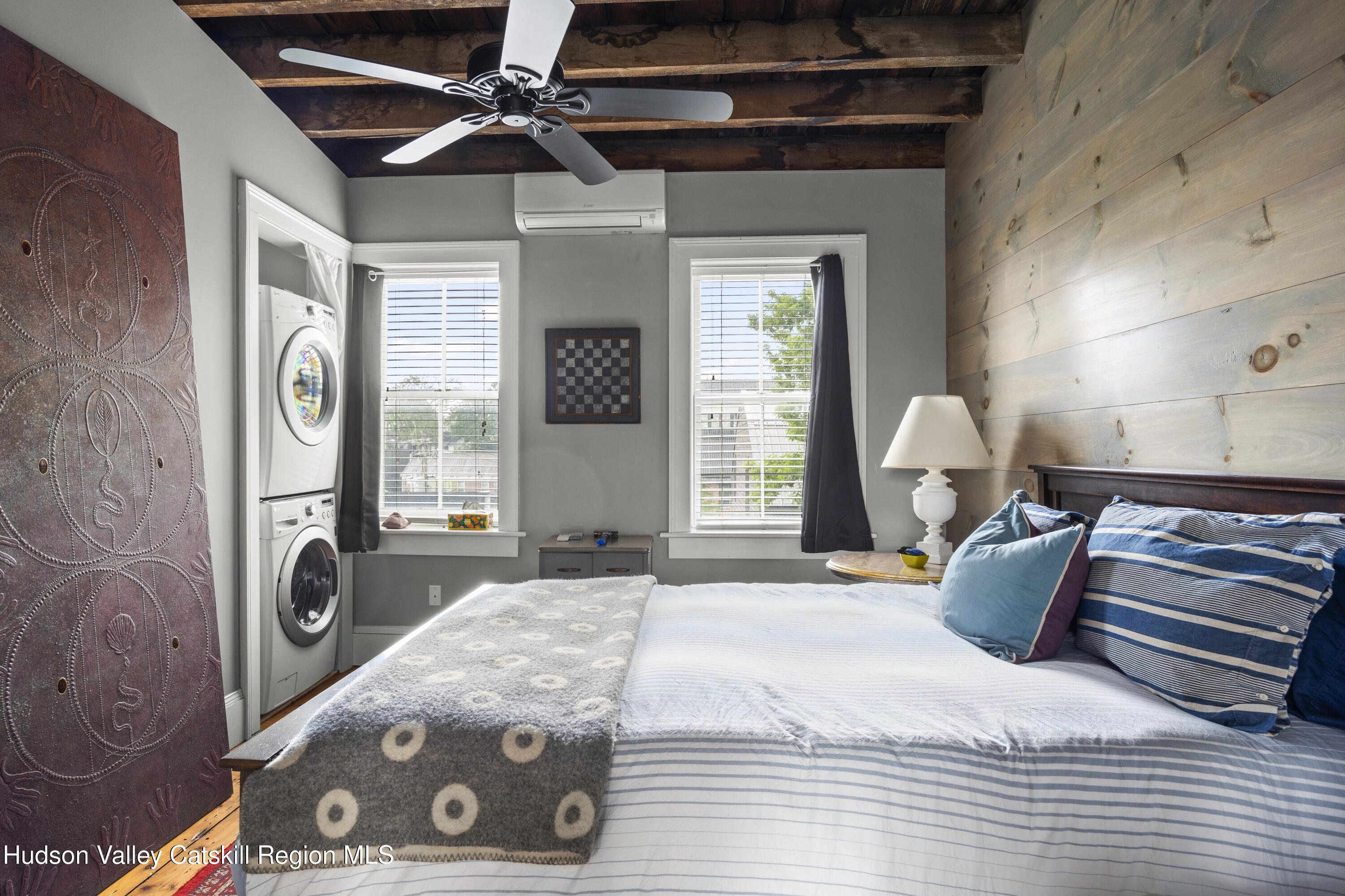 362 Warren Street, Unit 2 Hudson, NY 12534 - Photo 6 of 9 7Y3A4169