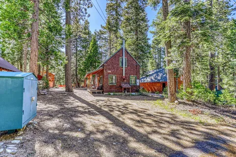 $595,000 | 7242 7th Avenue, Tahoma, CA 96142