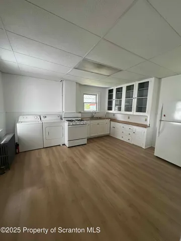 $1,900 | 445 Leggett Street, Scranton, PA 18508