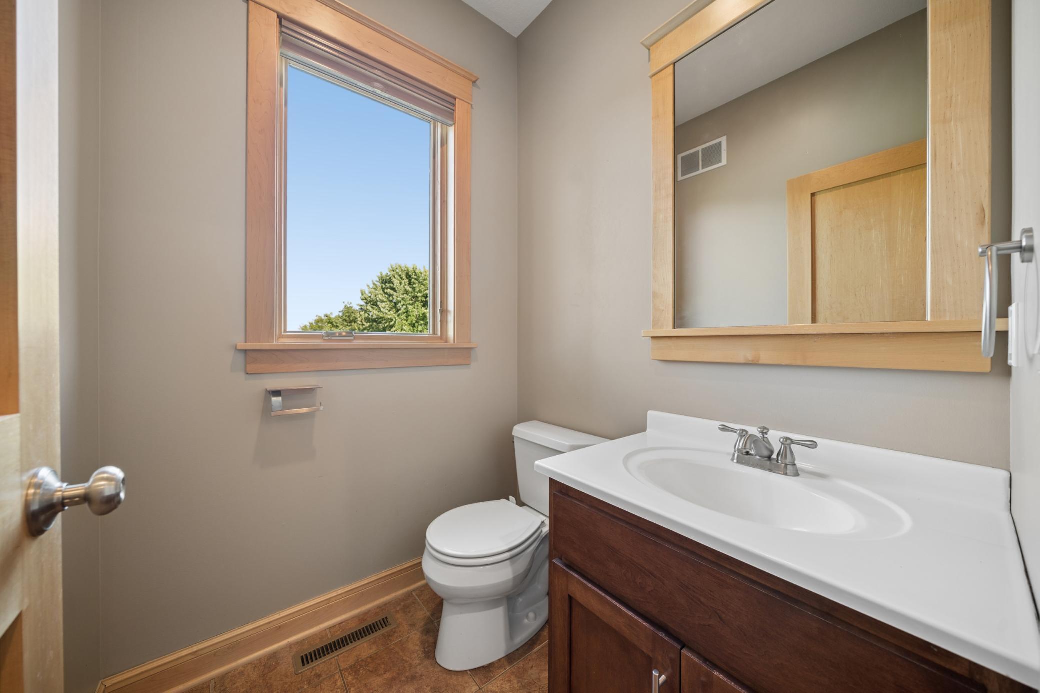 5352 Scenic Oak Drive Southwest Rochester, MN 55902 - Photo 23 of 63