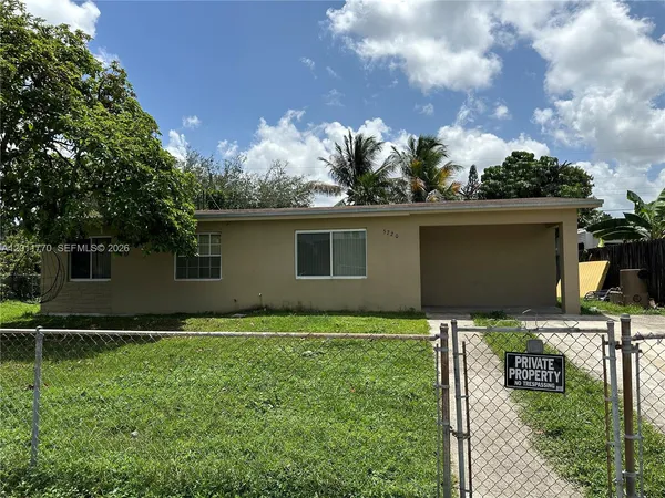 $2,850 | 5720 Southwest 36th Court, Davie, FL 33314