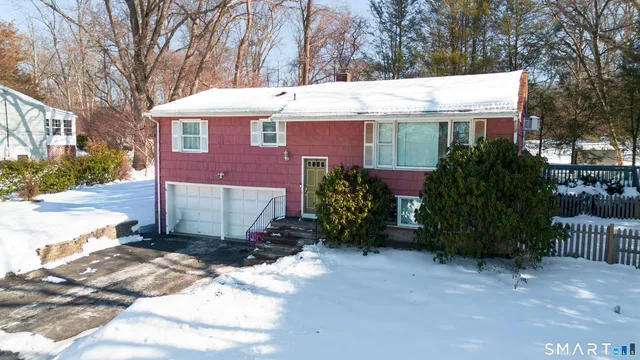 $2,000 | 50 Creeping Hemlock Drive, Norwalk, CT 06851