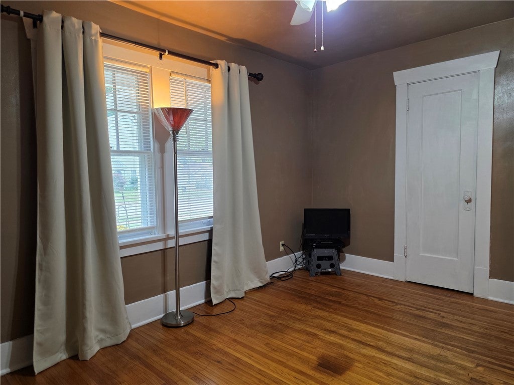 1335 Riverview Avenue Decatur, IL 62522 - Photo 18 of 30 Gallery Image 18