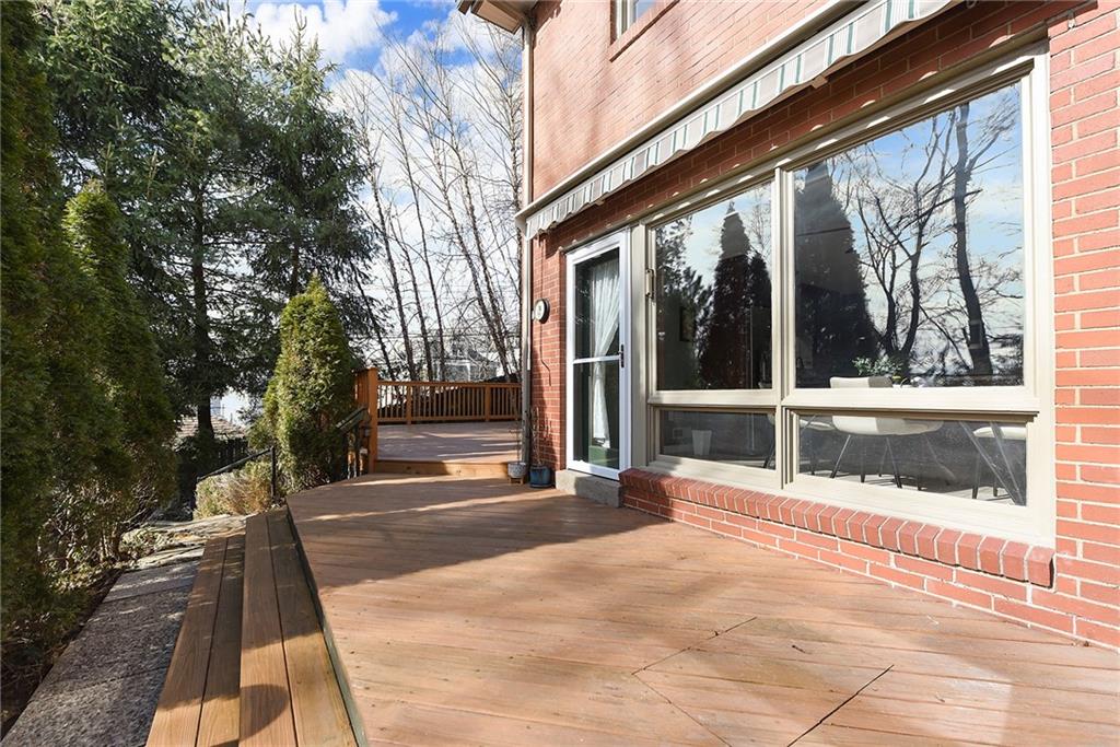 6913 Merton Road Pittsburgh, PA 15202 - Photo 39 of 48 a view of a building with a street