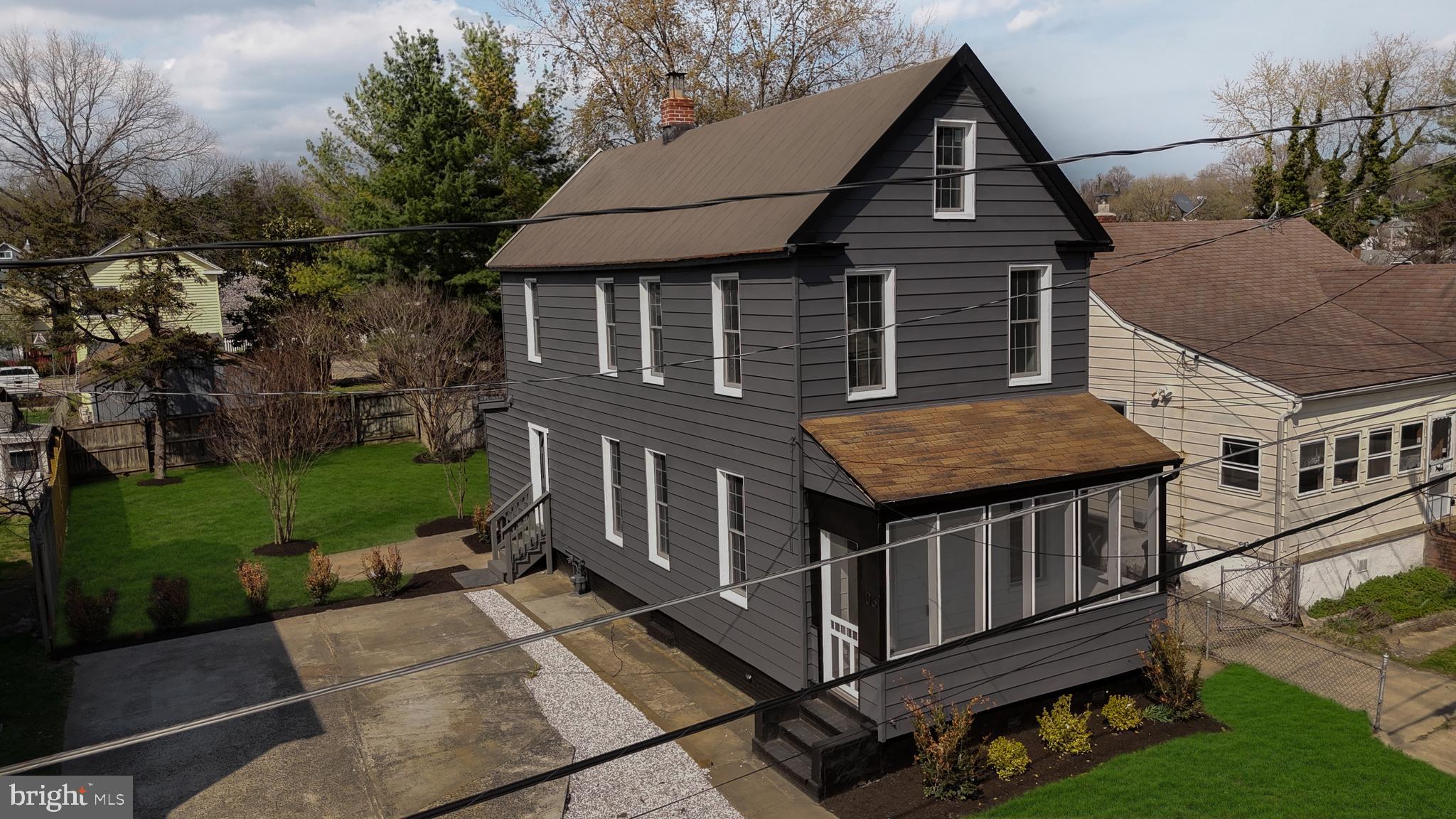 106 4th Avenue Baltimore, MD 21227 - Photo 2 of 31 Welcome HOME to 106 4th Ave!